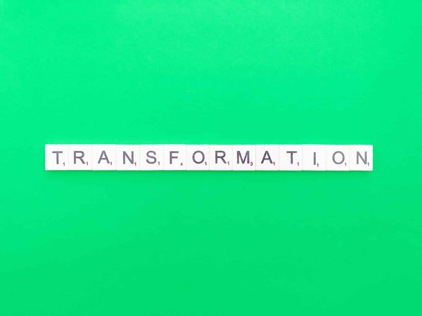 Les défis de la gestion des ressources humaines dans l'ère numérique : Comment transformer les employés en atouts numériques ?