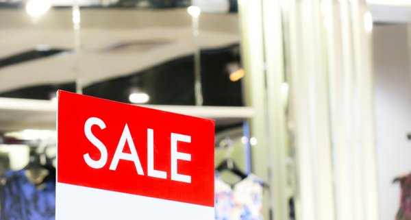 Étiquettes soldes chevalet 52x60mm : attirez vos clients efficacement